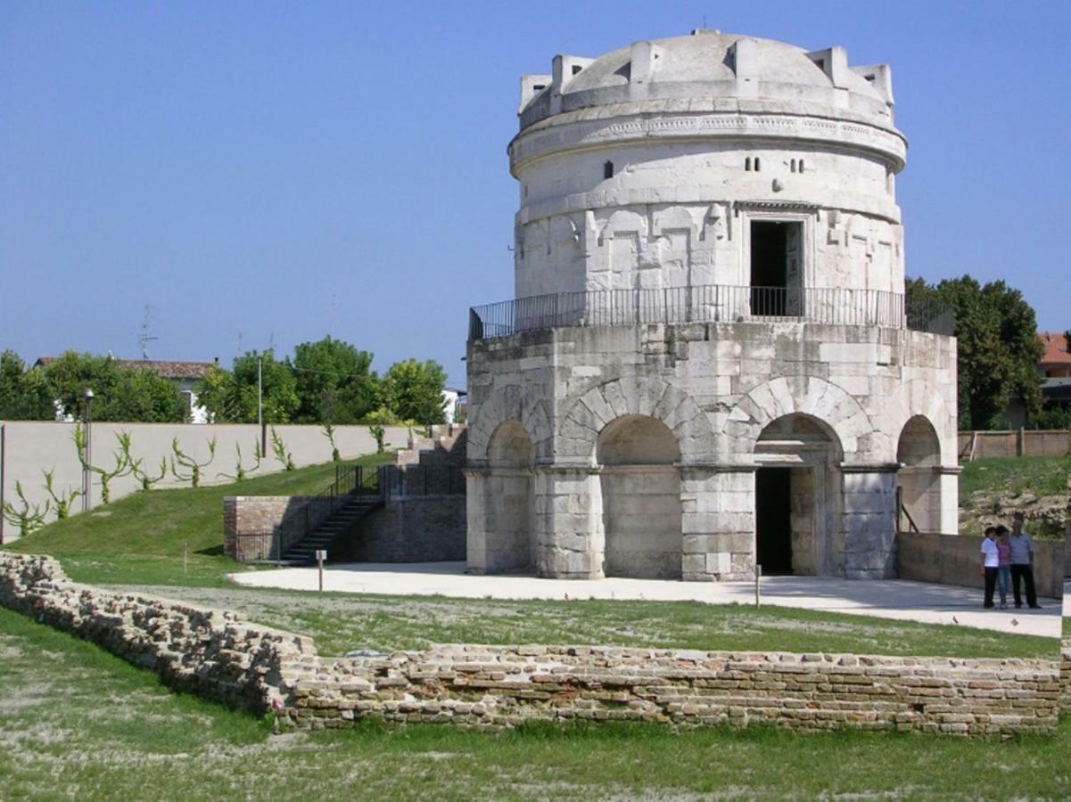Res. Mare - Corallo 31 Лідо-делле-Націоні Екстер'єр фото